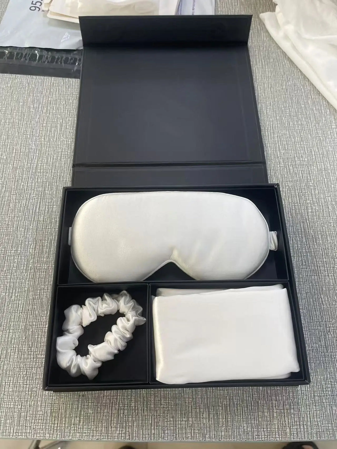 100% Mulberry Silk Pillowcase Set with Sleeping Mask And Hair Band - Luxury Bedding Gift Set